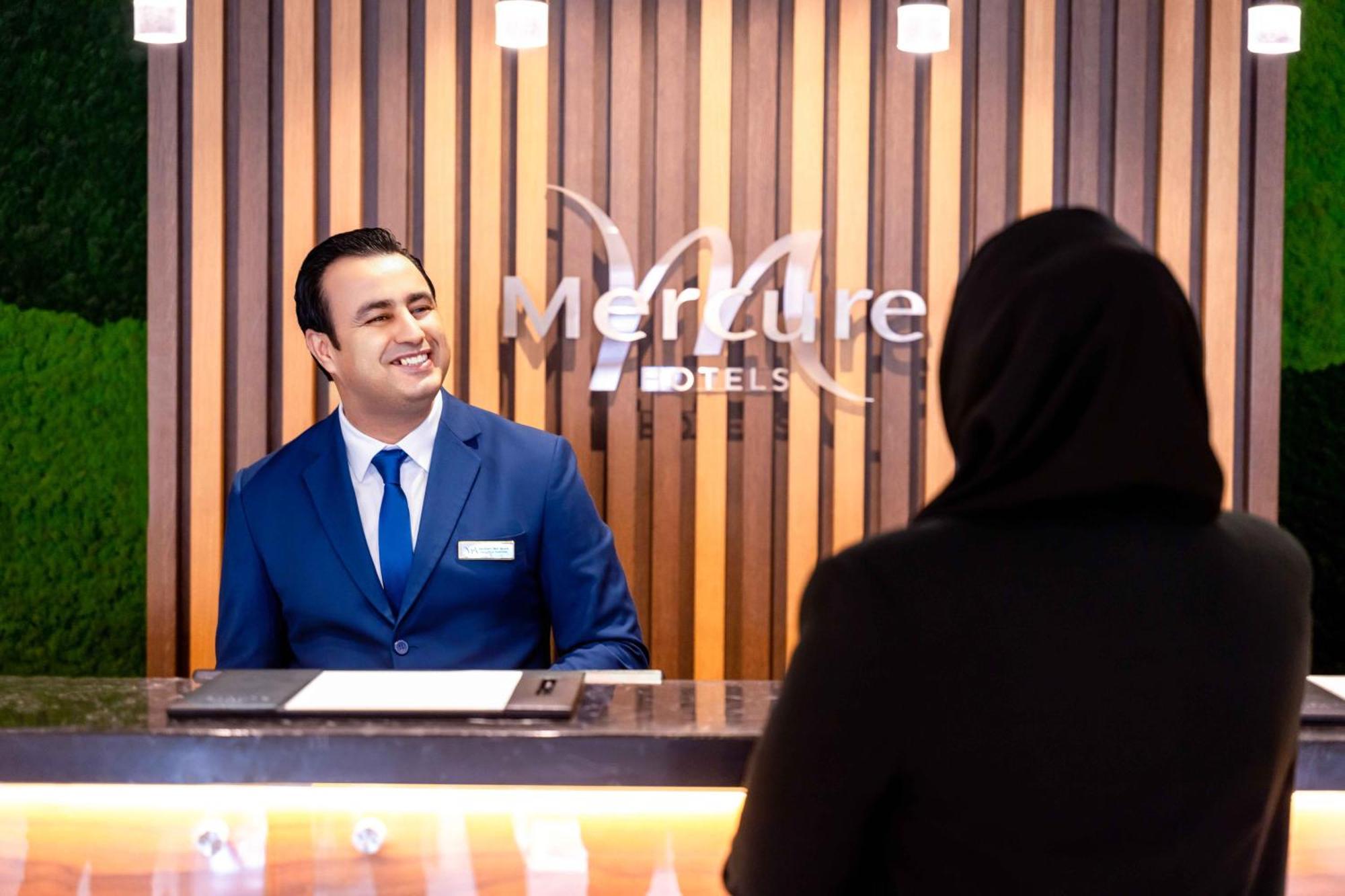 Mercure Dubai Barsha Heights Hotel Suites And Apartments Eksteriør bilde