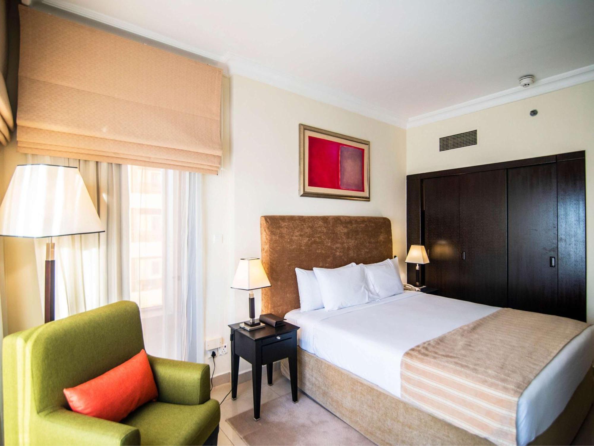 Mercure Dubai Barsha Heights Hotel Suites And Apartments Eksteriør bilde